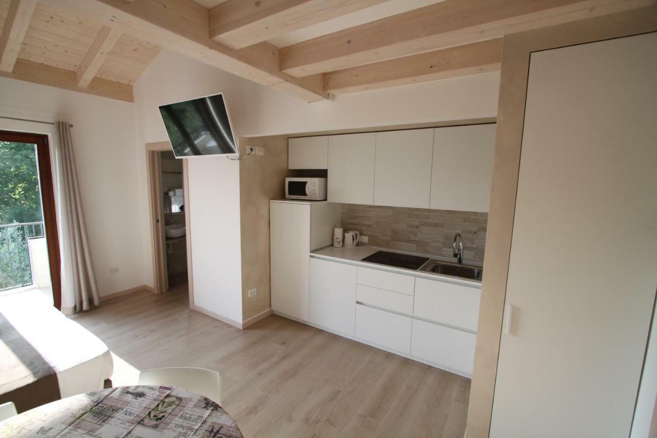 Apartamento La Casa Bianca Loc.Turistica Peschiera del Garda Exterior foto
